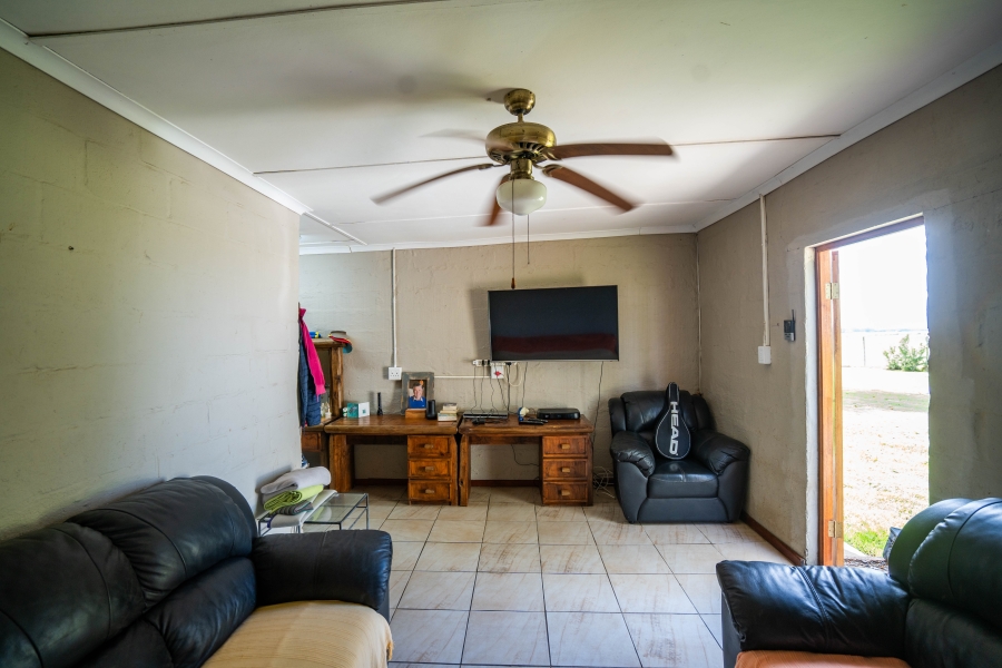 5 Bedroom Property for Sale in Grahamstown Rural Eastern Cape